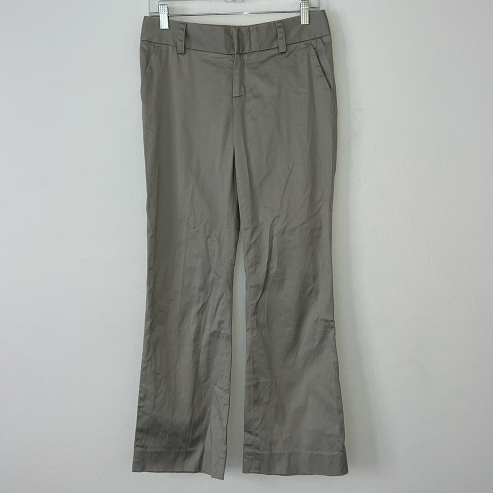 Alice + Olivia Women’s Pants Size 4 Tan